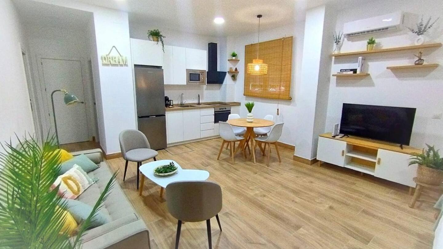 Coffee & Calm Triana Apartment Sevilla Exterior foto